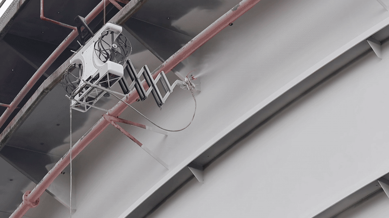 Autonomous painting robot